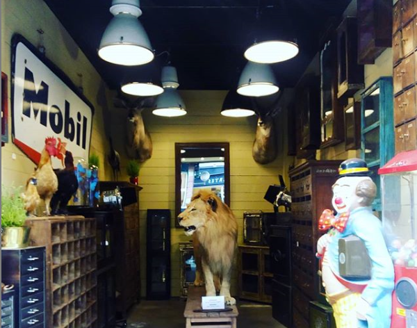 Facebook est-il un Paper Tiger ? Oui s&rsquo;il ne réussit pas à nous entraîner dans sa réalité virtuelle.